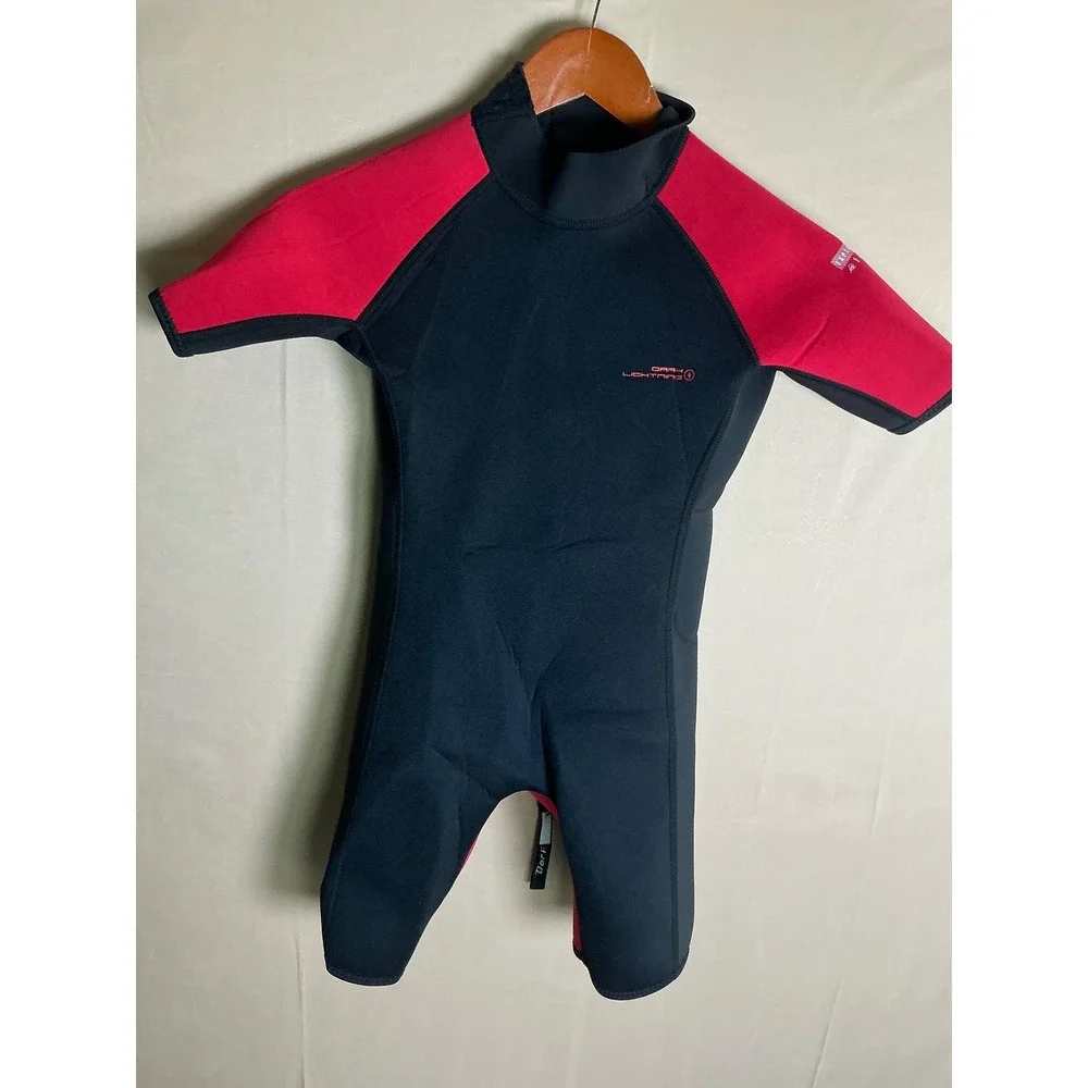 Kids 2mm Neoprene Wetsuit Shorty Red Black Size Large Short Sleeve